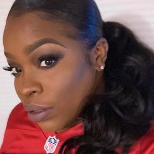 Meet your Posher, Renee